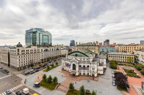 Апартаменти 4-кімнатні в центрі Києва, поруч з оперним театром